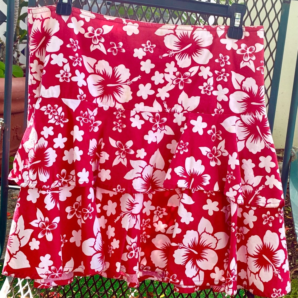Red Ruffled Hawaiian Print Skirt